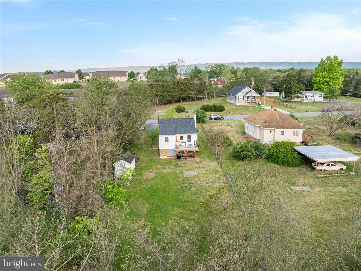 654 Capon Road photo 32