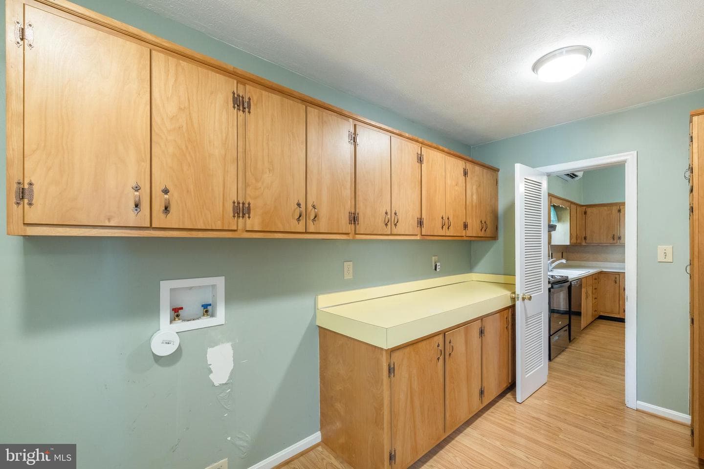 394 W King Street photo 41
