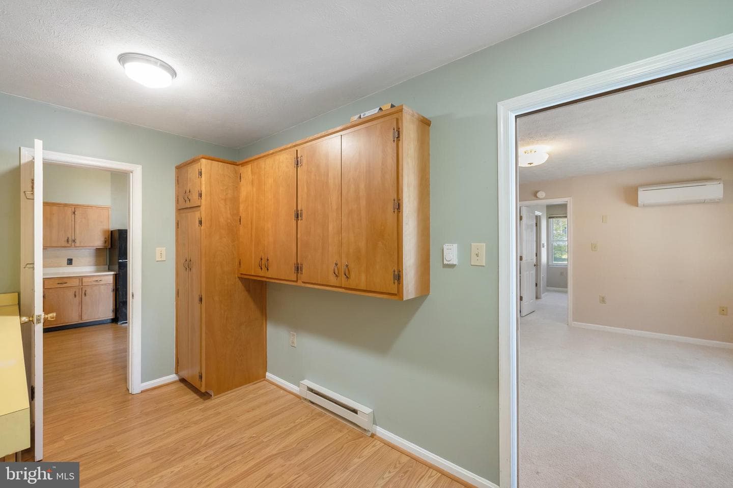 394 W King Street photo 42