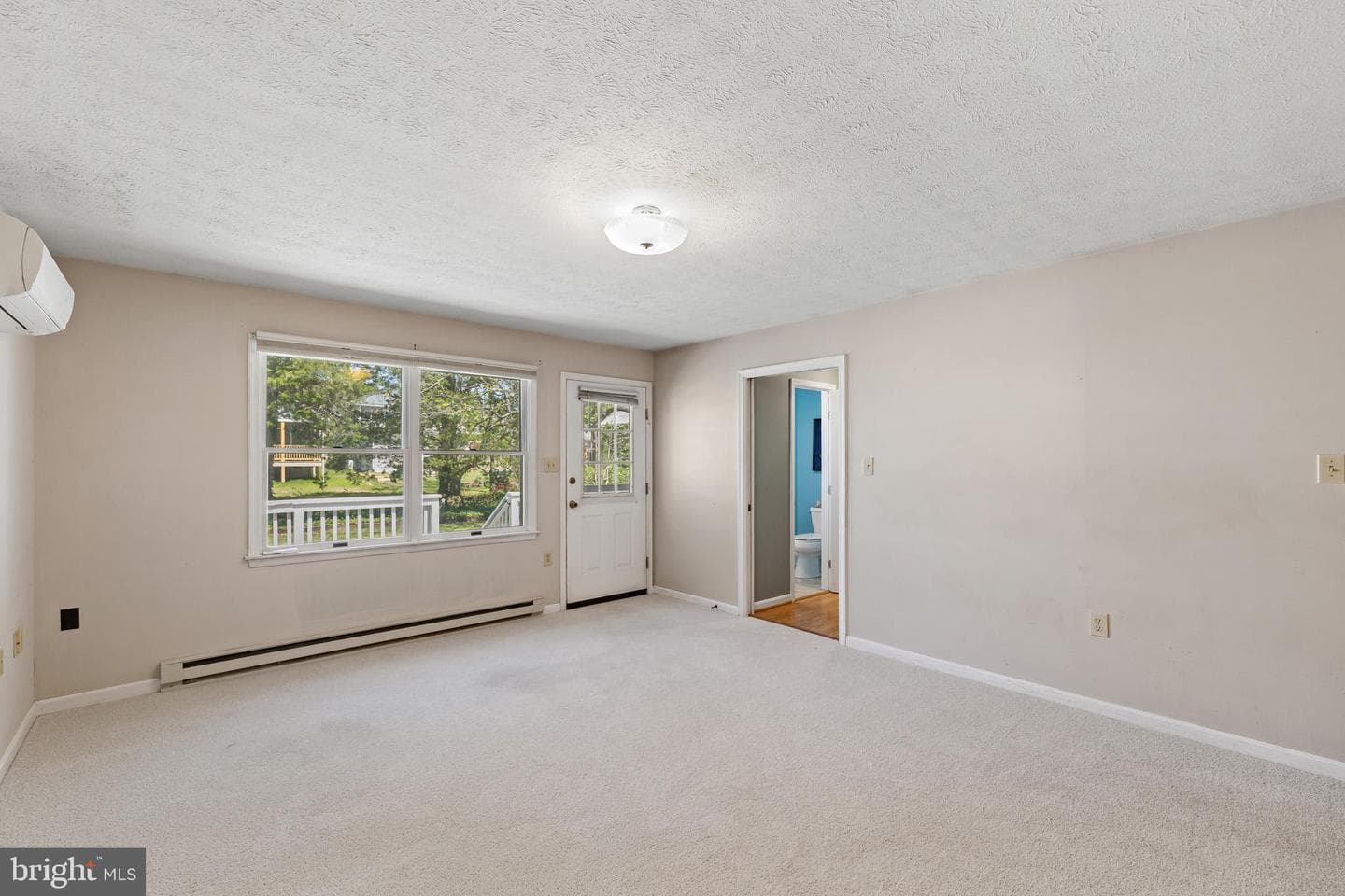 394 W King Street photo 47