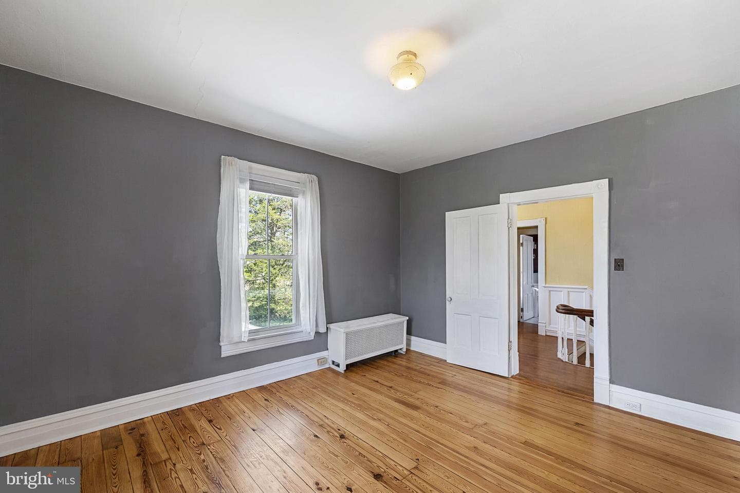 394 W King Street photo 69