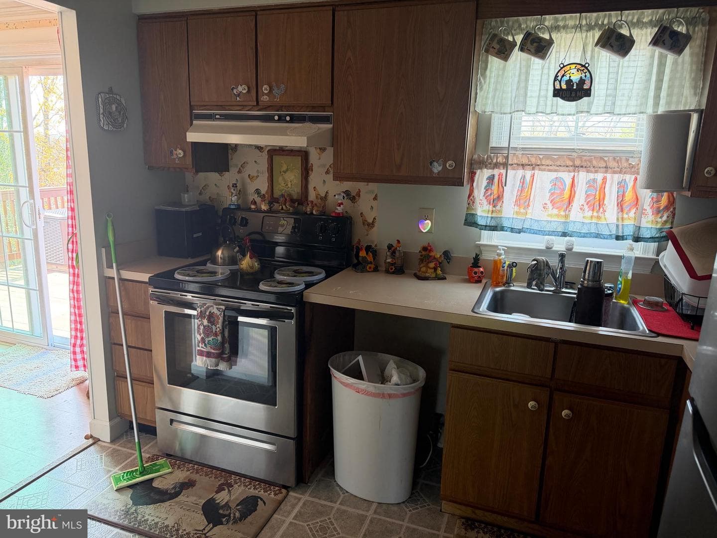 164 Jessica Place photo 4
