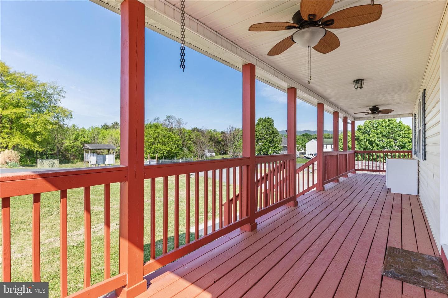 329 Wise Avenue photo 31