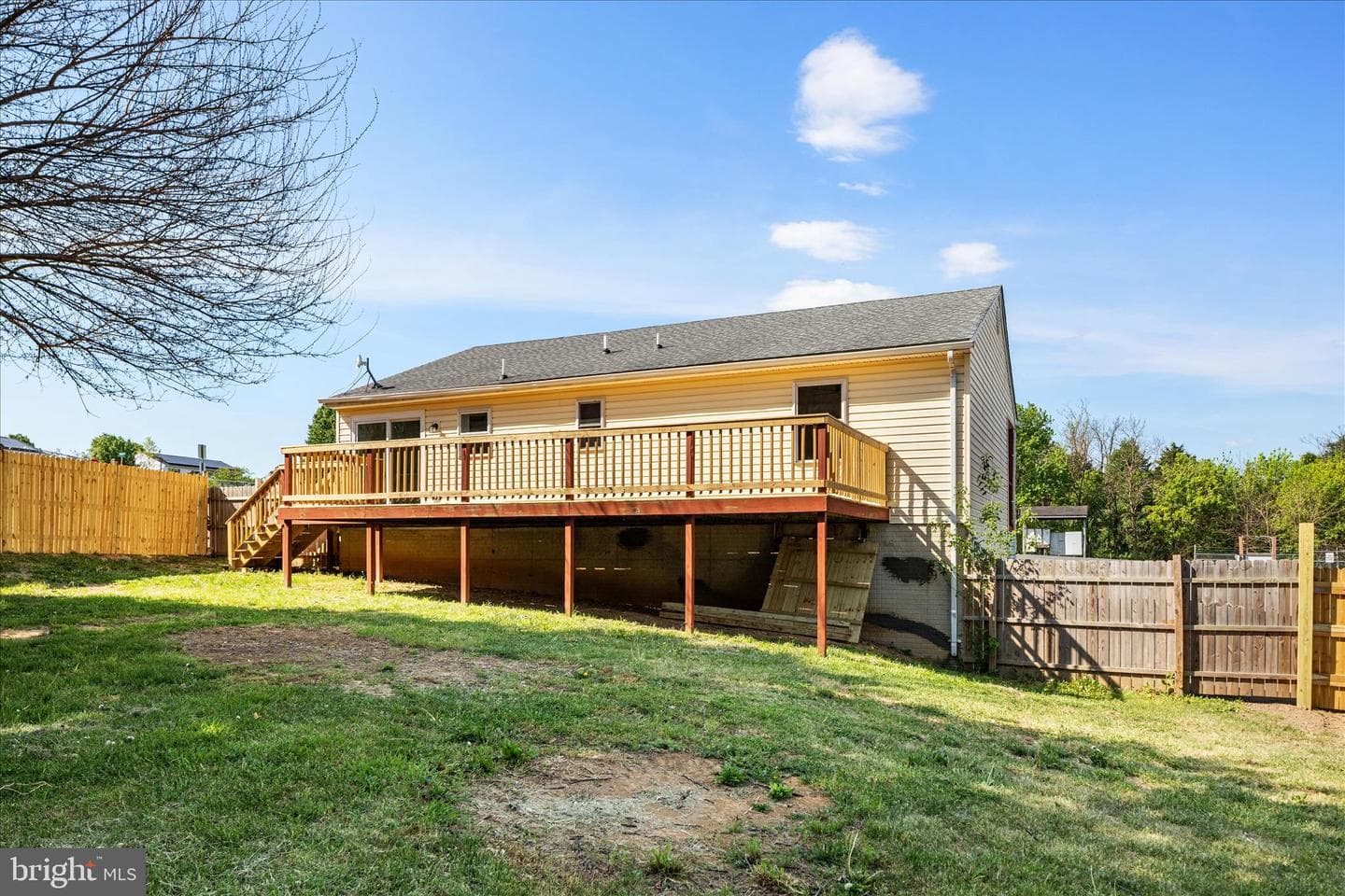 329 Wise Avenue photo 33