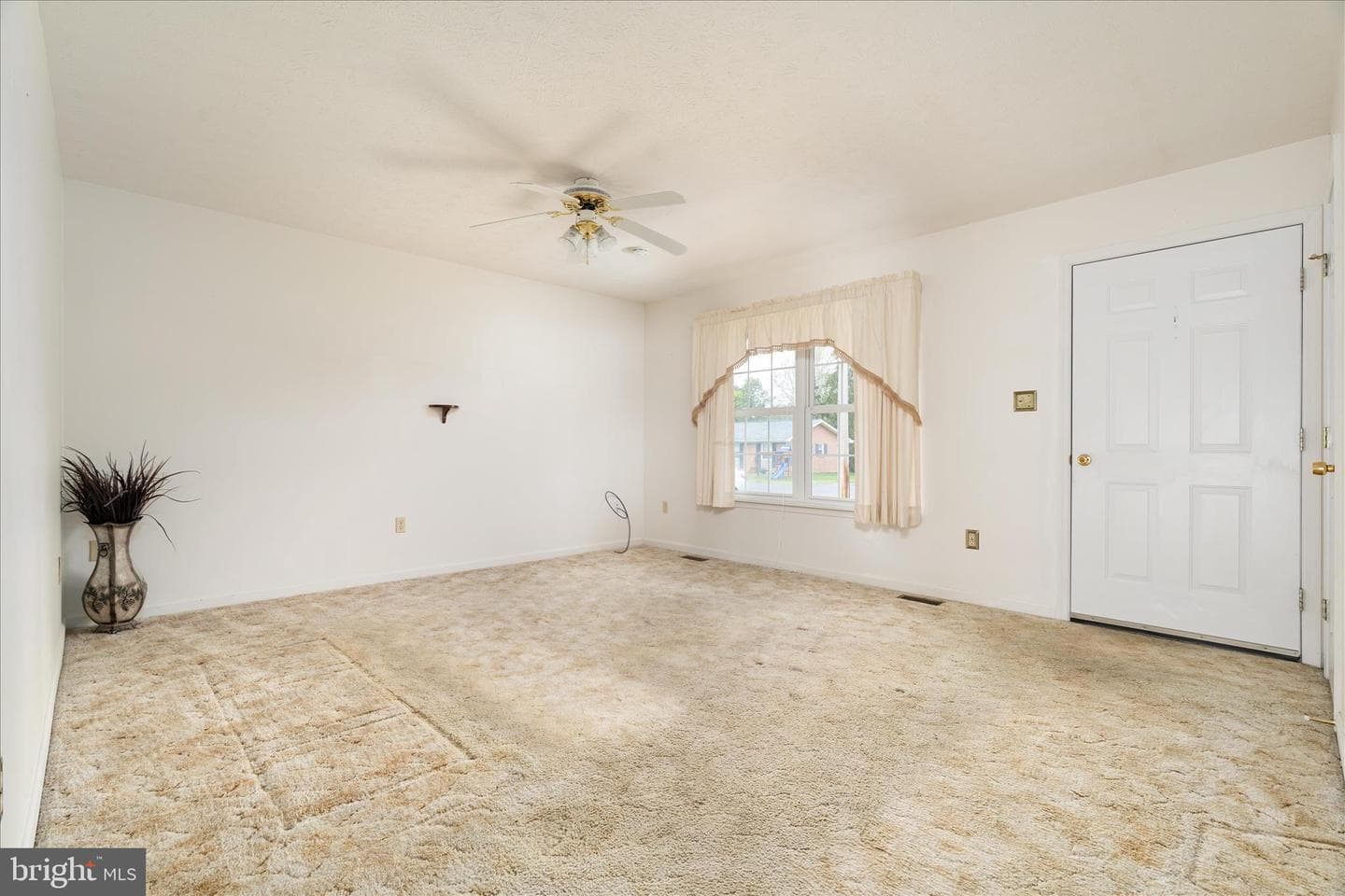 277 Miller Drive photo 6