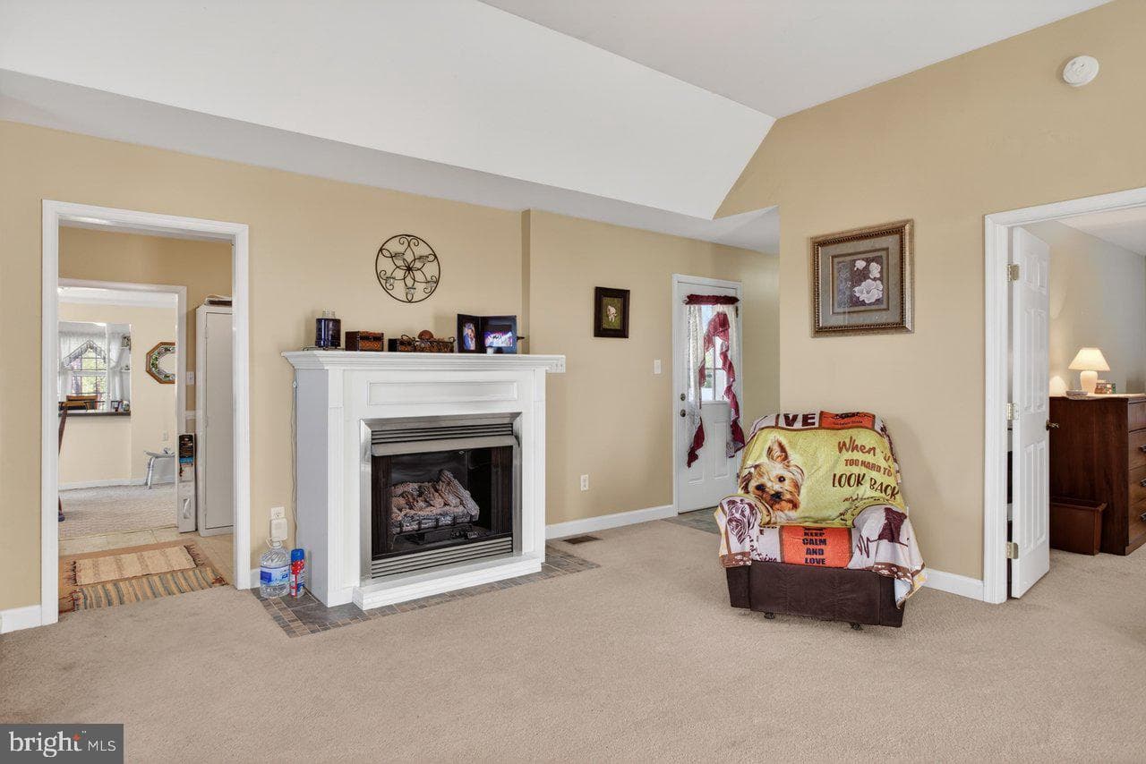 1751 Orchard Road photo 12