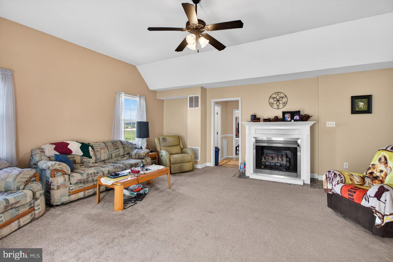 1751 Orchard Road photo 13