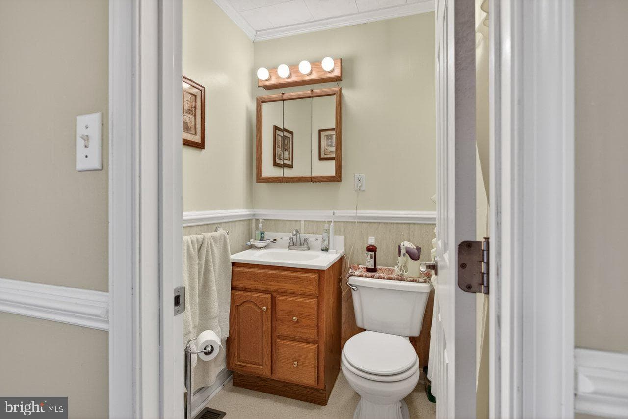 1751 Orchard Road photo 15