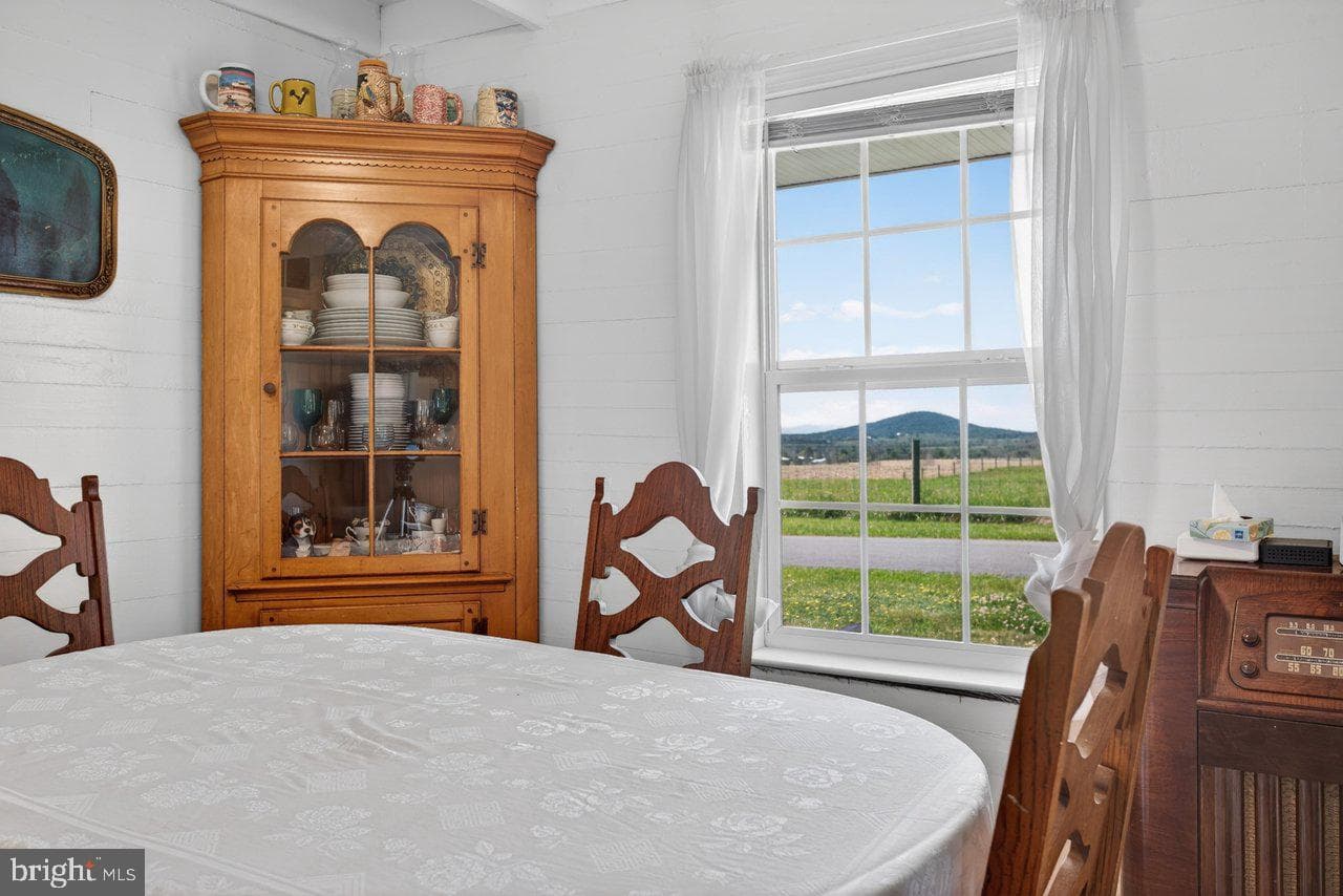 1751 Orchard Road photo 3