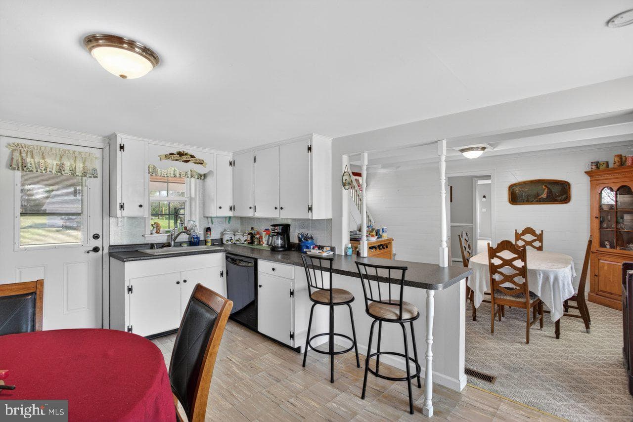 1751 Orchard Road photo 6
