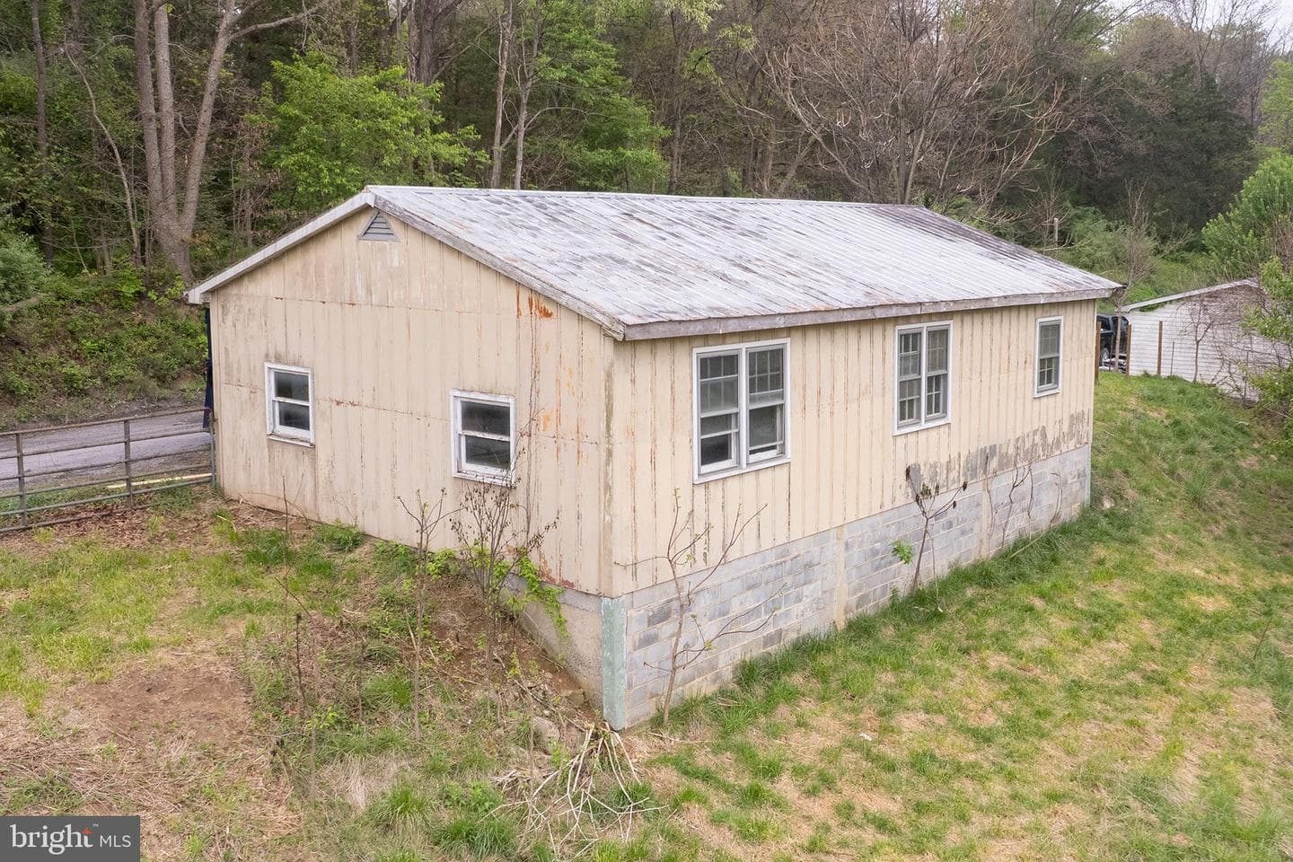 397 Country Brook Road photo 10