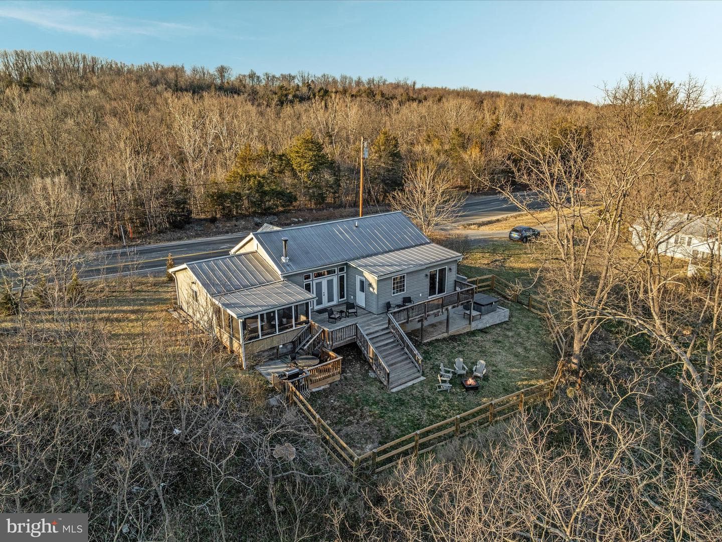 17884 Old Valley Pike photo 3