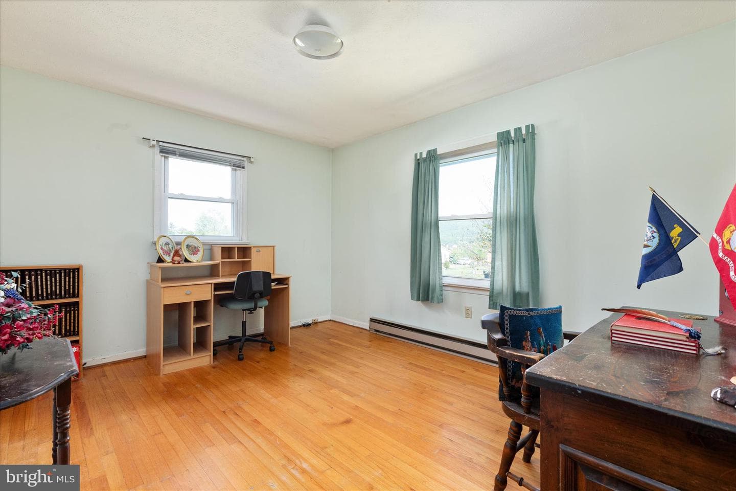 9943 Massanutten Avenue photo 17