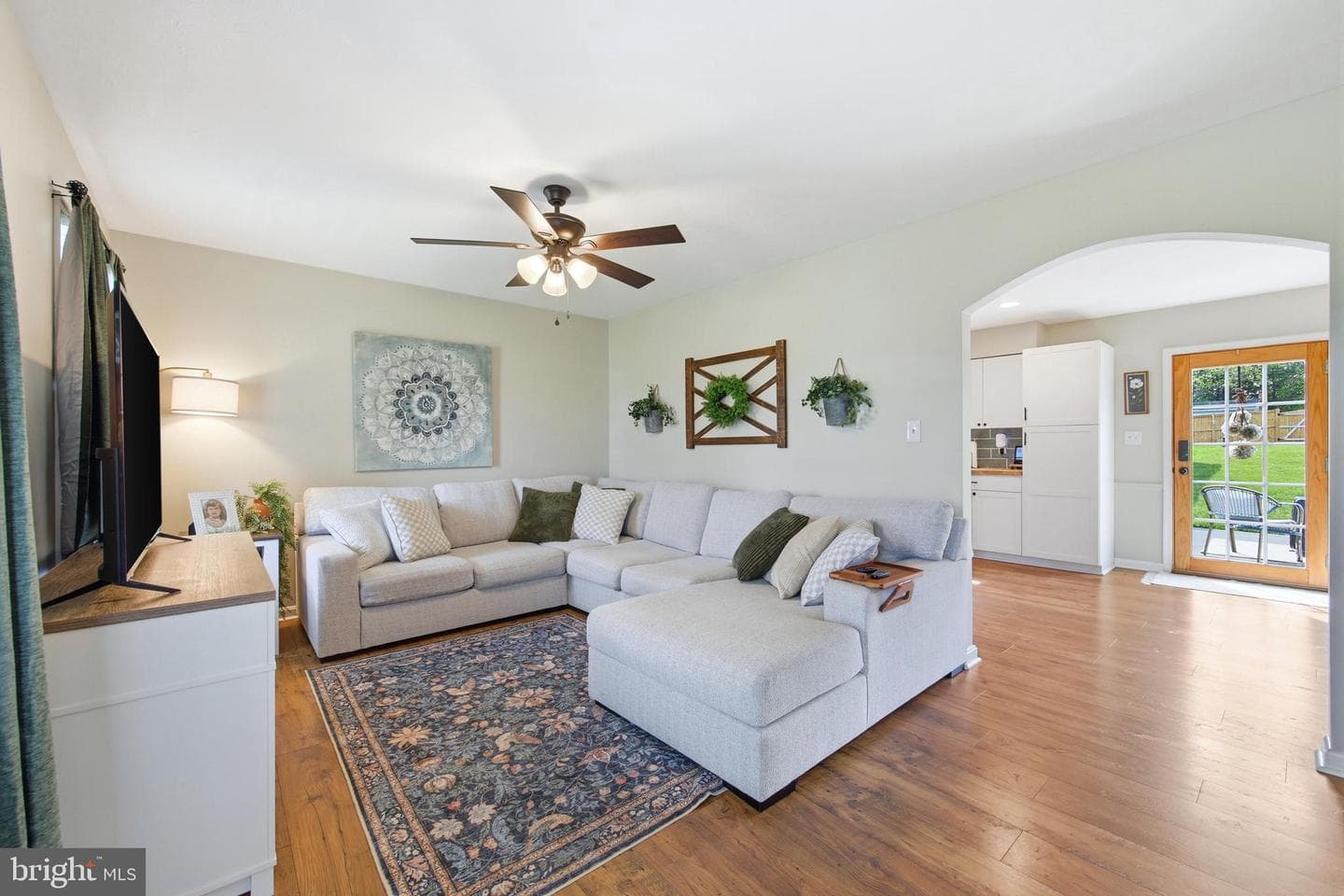 26084 Old Valley Pike photo 12