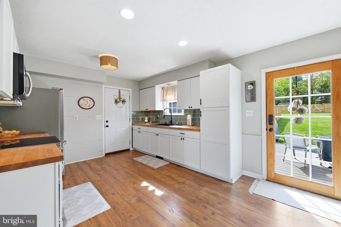26084 Old Valley Pike photo 16
