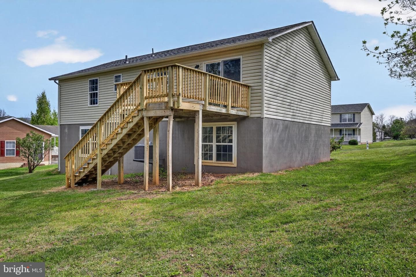 213 Black Oak Drive photo 23