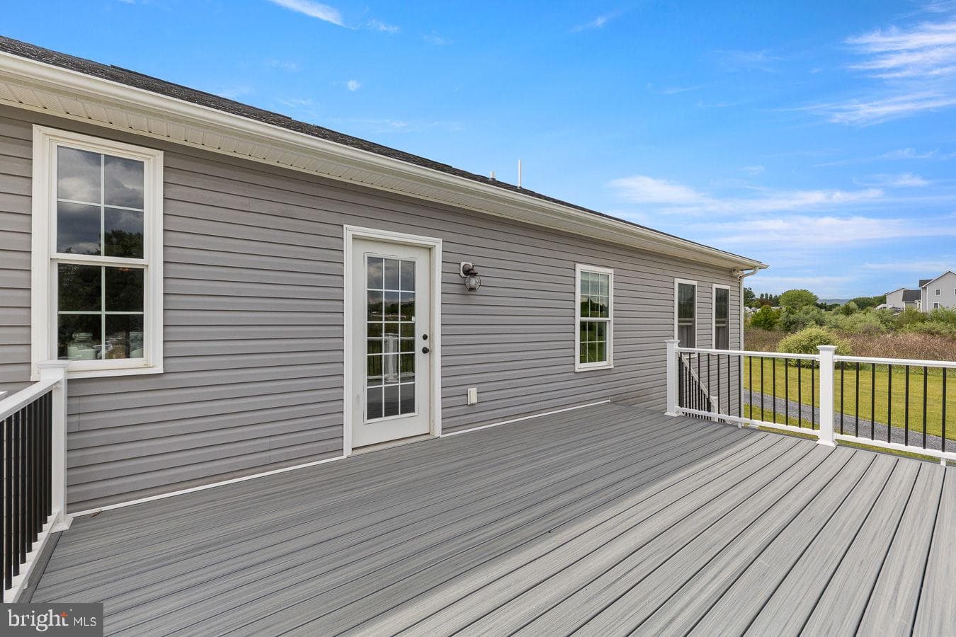 295 Sara Ann Avenue photo 16