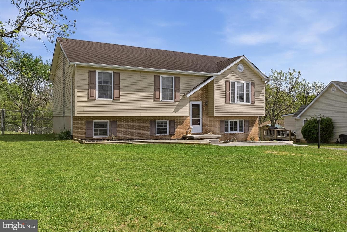 25996 Old Valley Pike photo 4