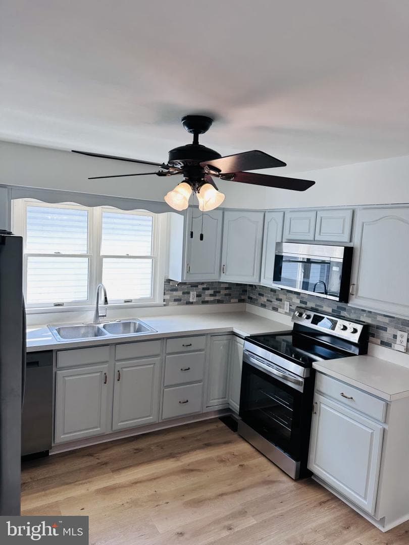 170 N Eberly Street photo 4