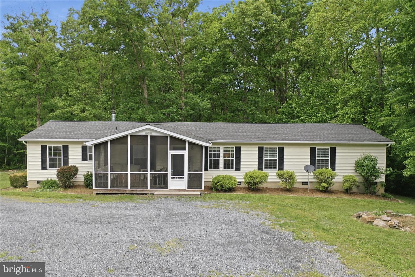 165 Fox Haven Lane photo 1