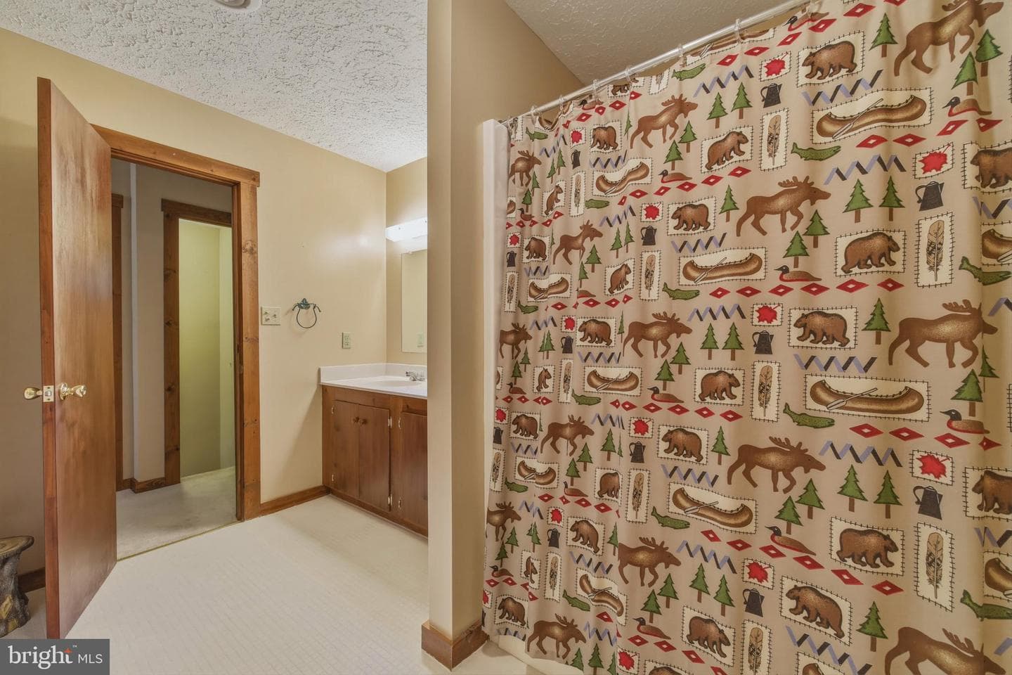 309 Locust Lane photo 36