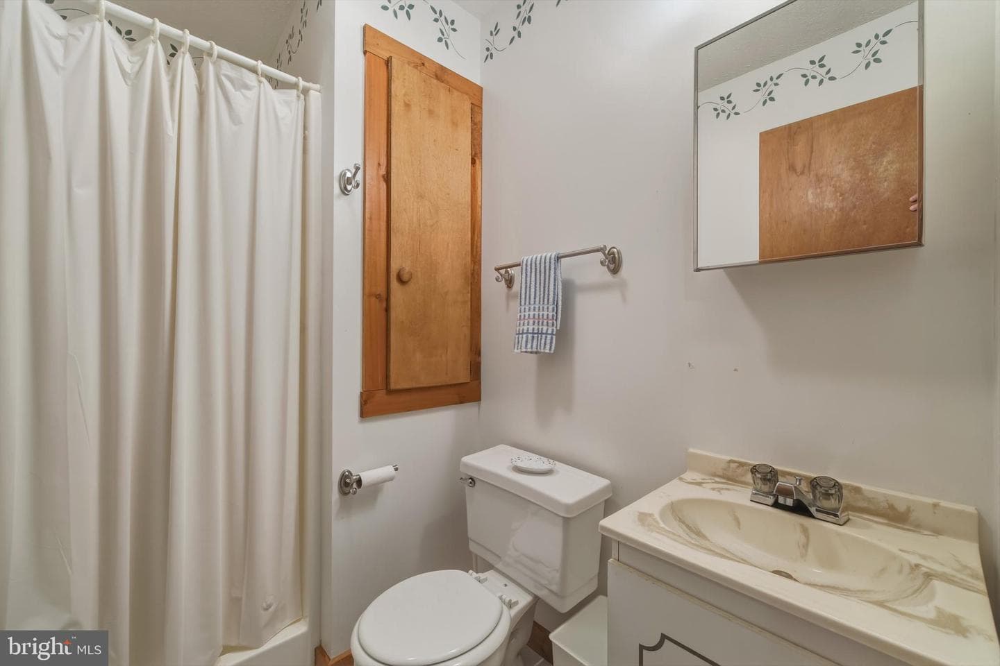 309 Locust Lane photo 45
