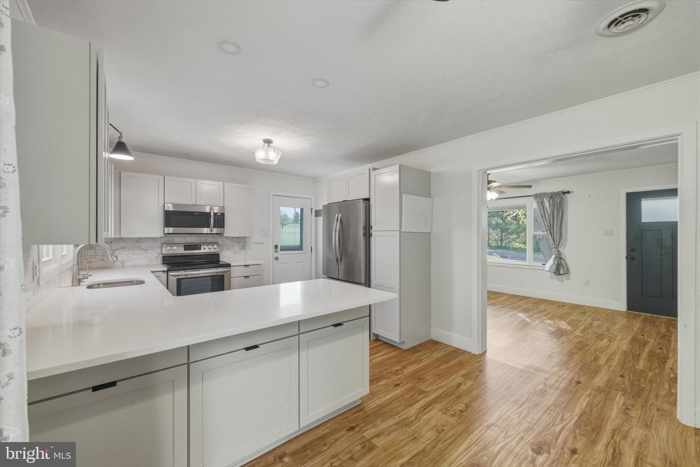 1642 S Ox Road photo 11
