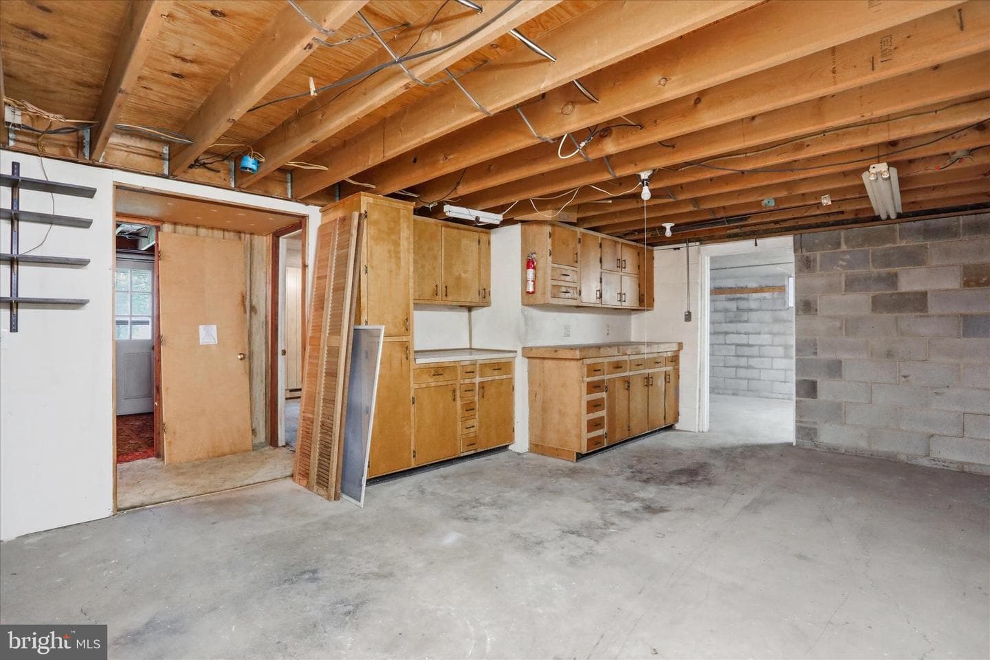 317 Dawn Avenue photo 28