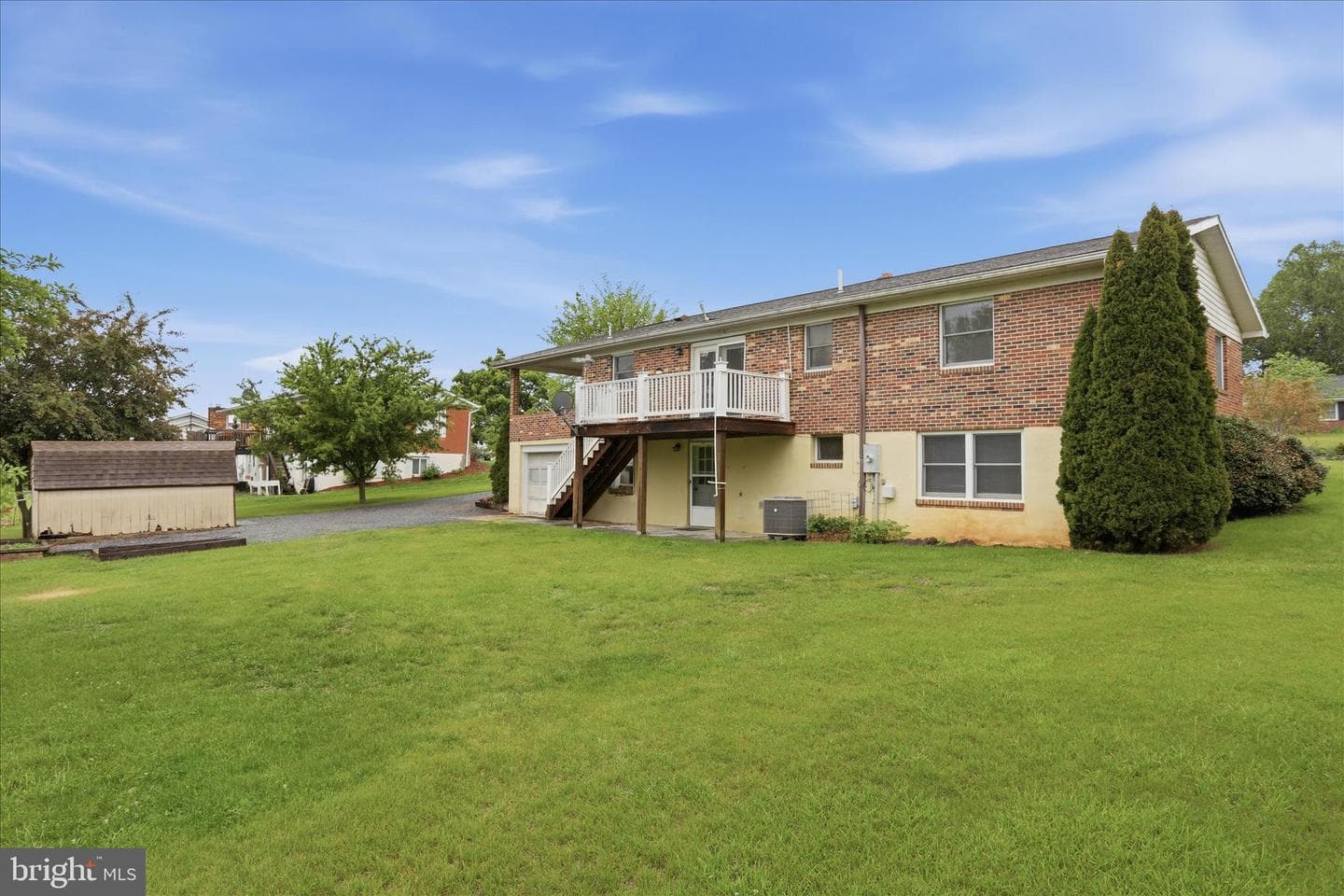 317 Dawn Avenue photo 33