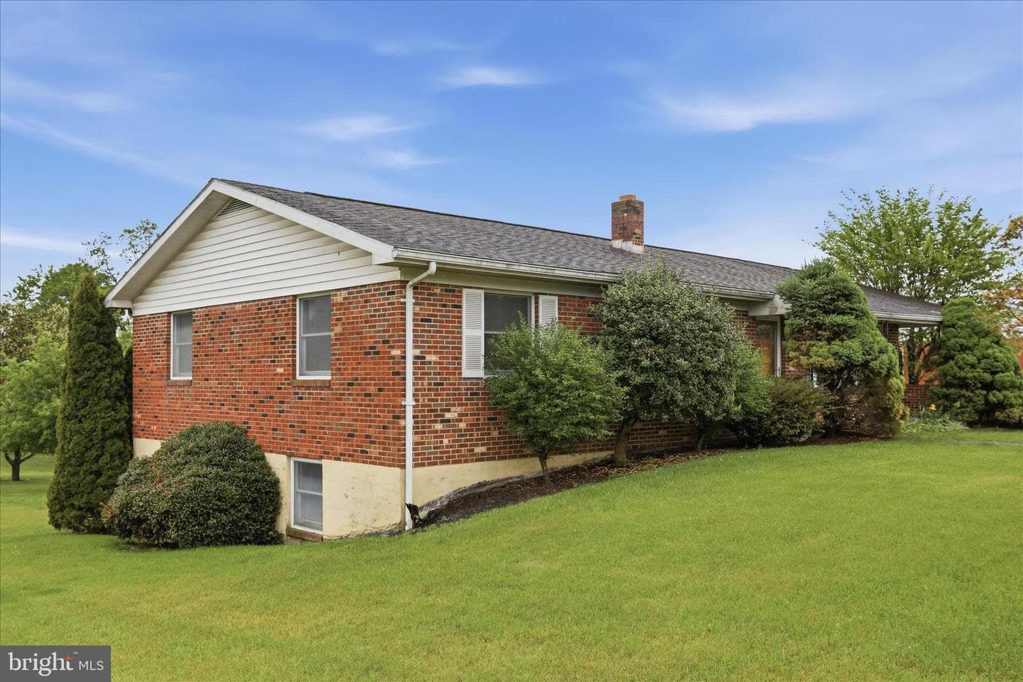 317 Dawn Avenue photo 34
