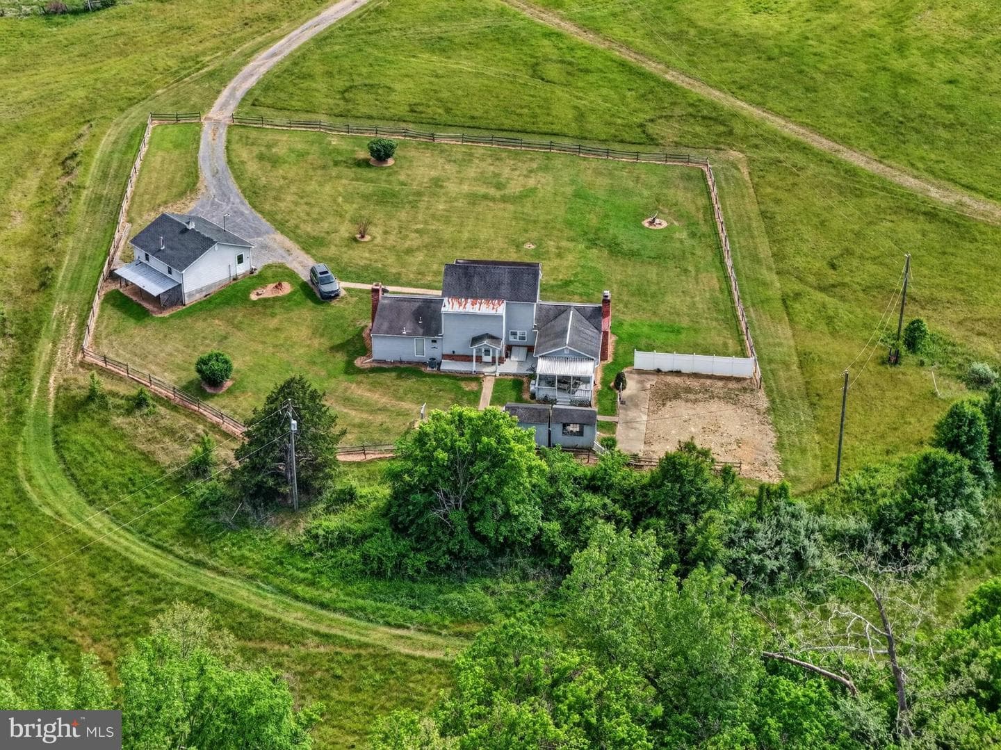 795 Hideaway Farms Road photo 38