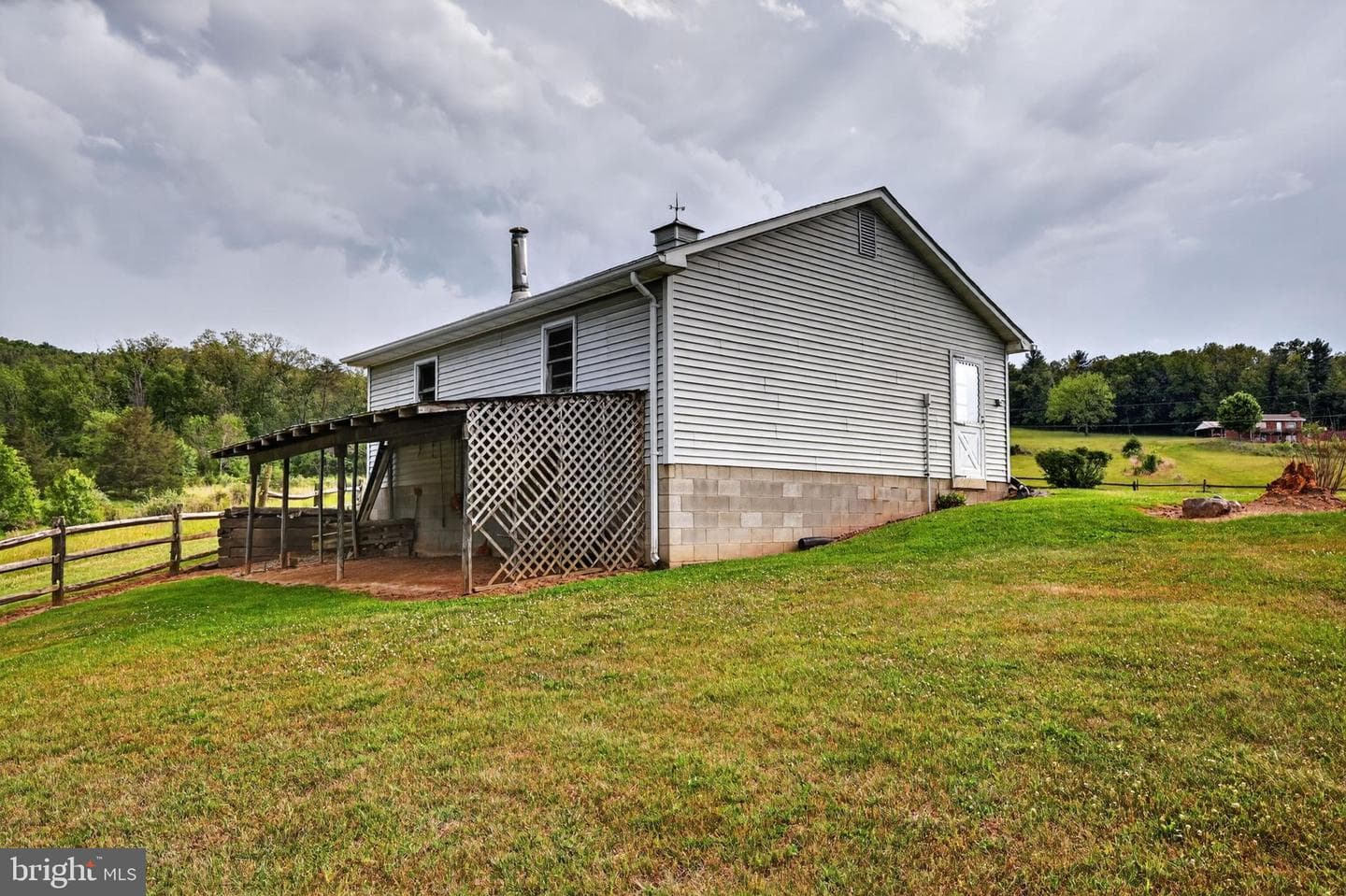 795 Hideaway Farms Road photo 54