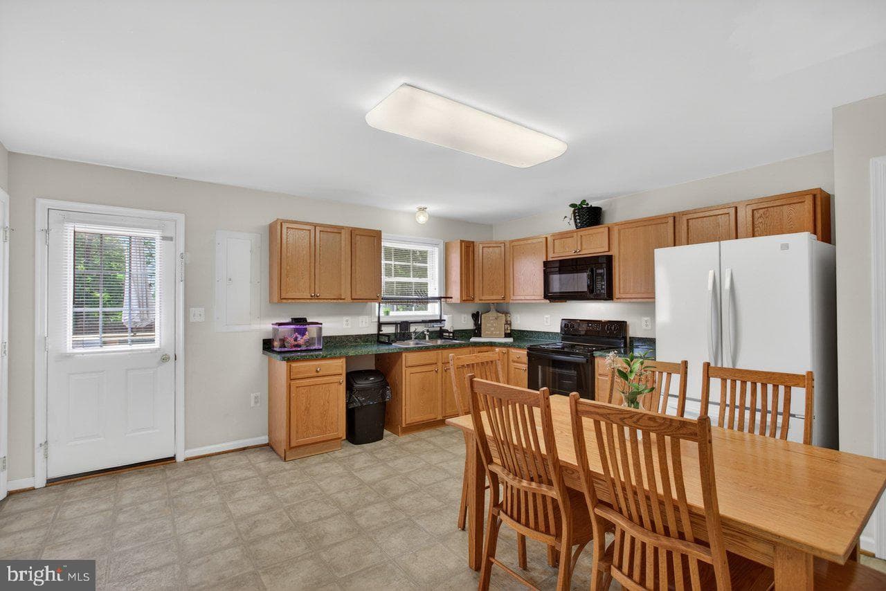 214 Kadies Lane photo 10