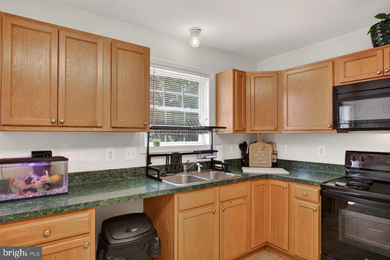 214 Kadies Lane photo 13