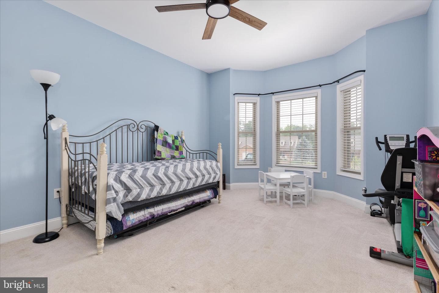 140 Donna Drive photo 30