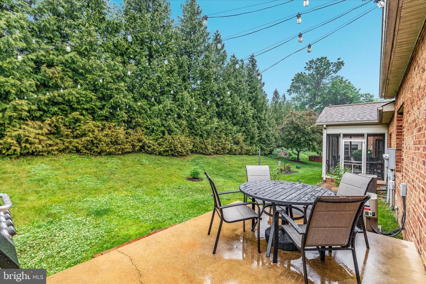 140 Donna Drive photo 36