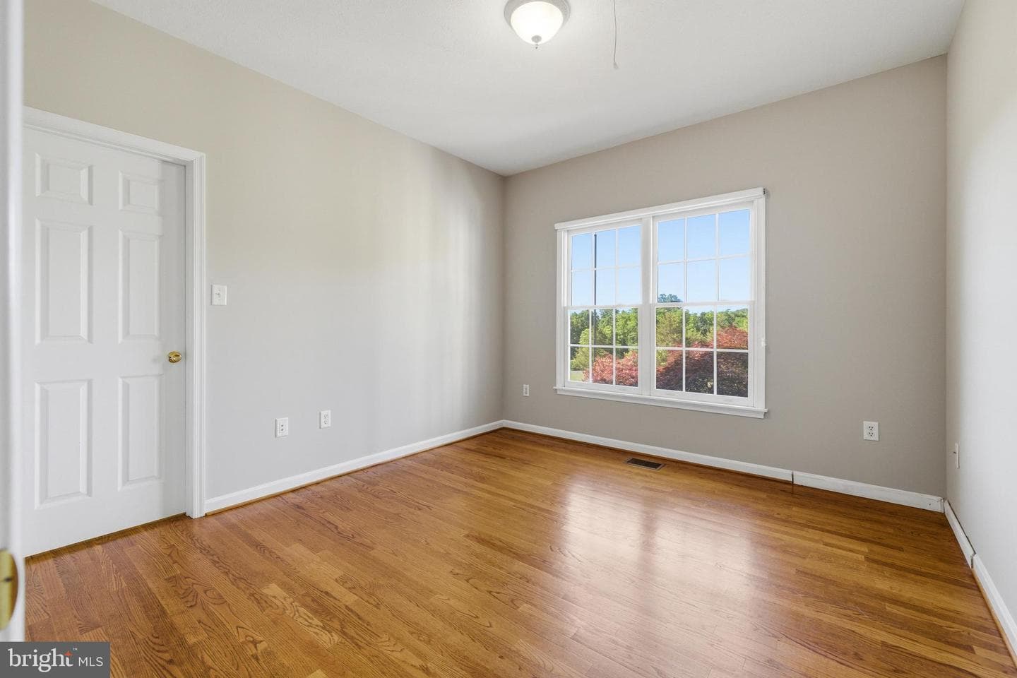 128 Fairview Circle photo 38