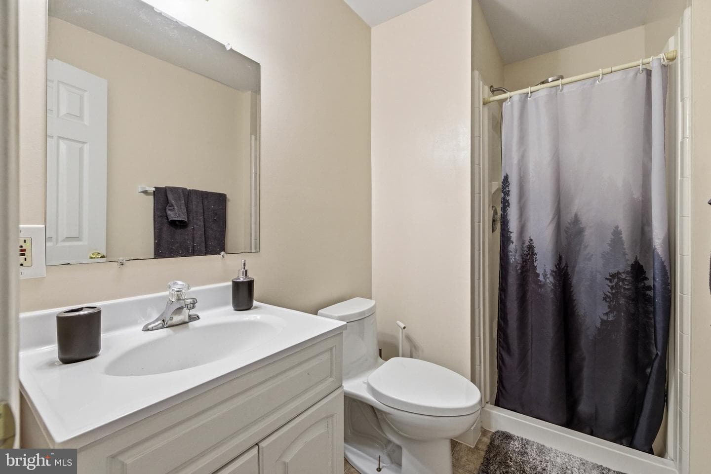 412 Pendleton Lane photo 34