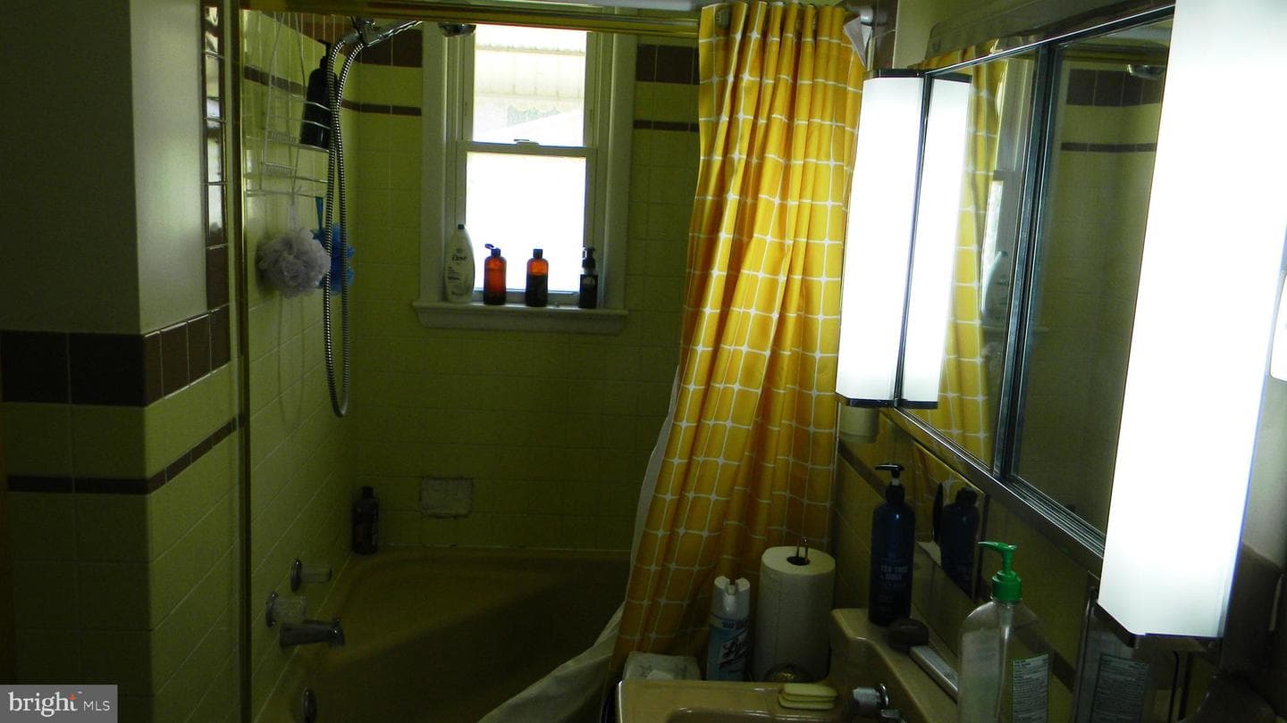 129 Apple Ave photo 20