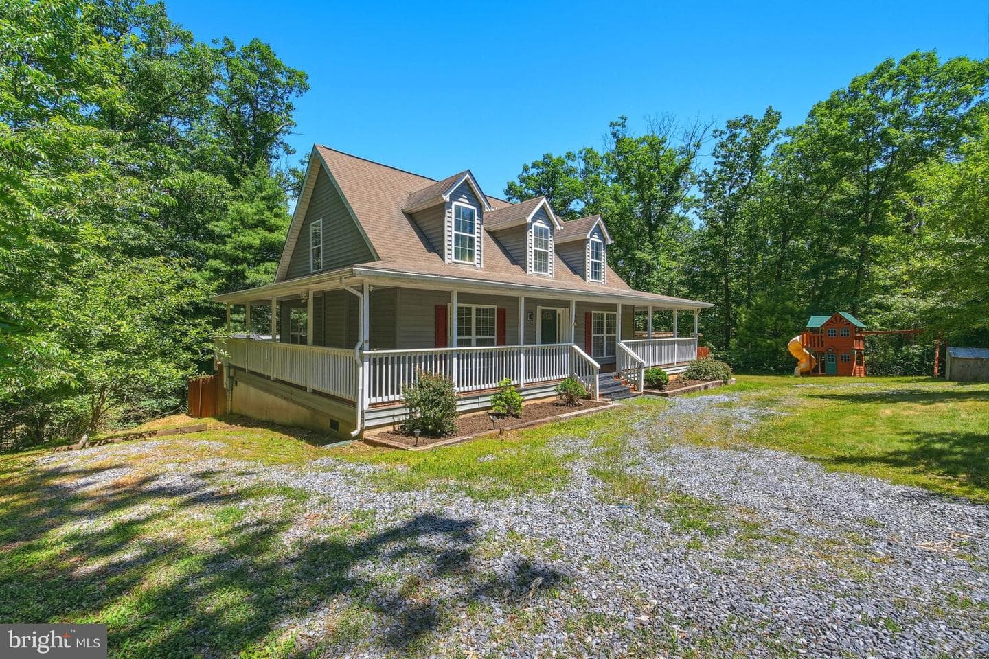 671 Willow Ln, Mount Jackson
