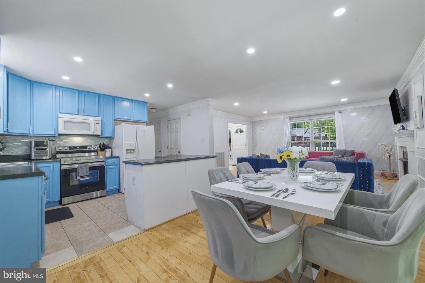 671 Willow Ln photo 18