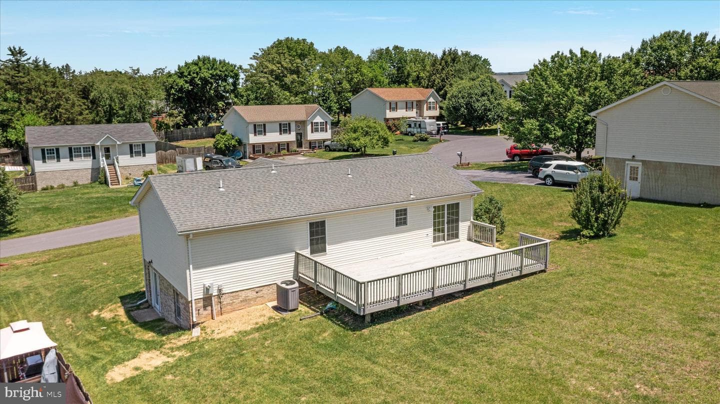 114 Hillview Drive photo 47