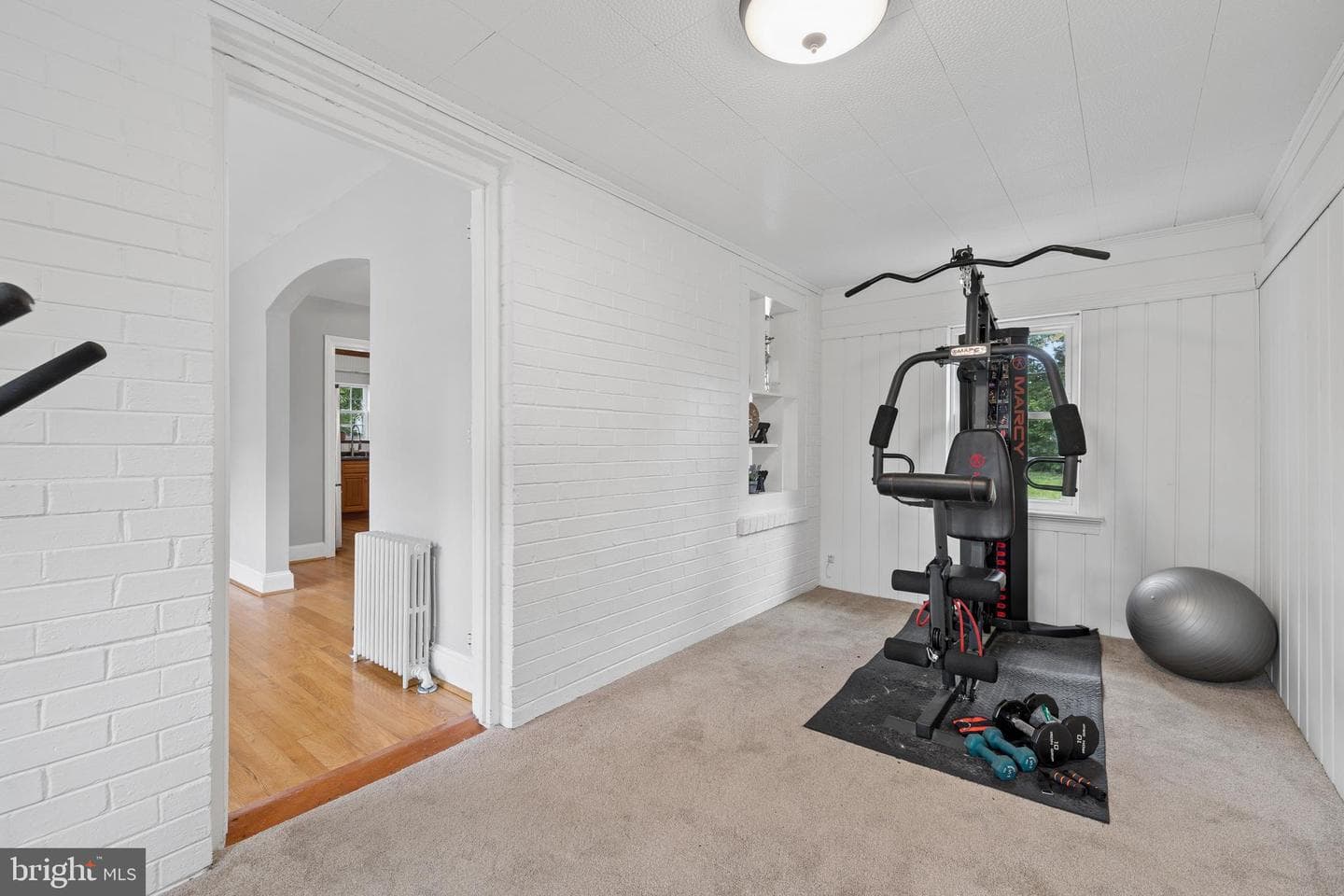 564 Orchard Street photo 18