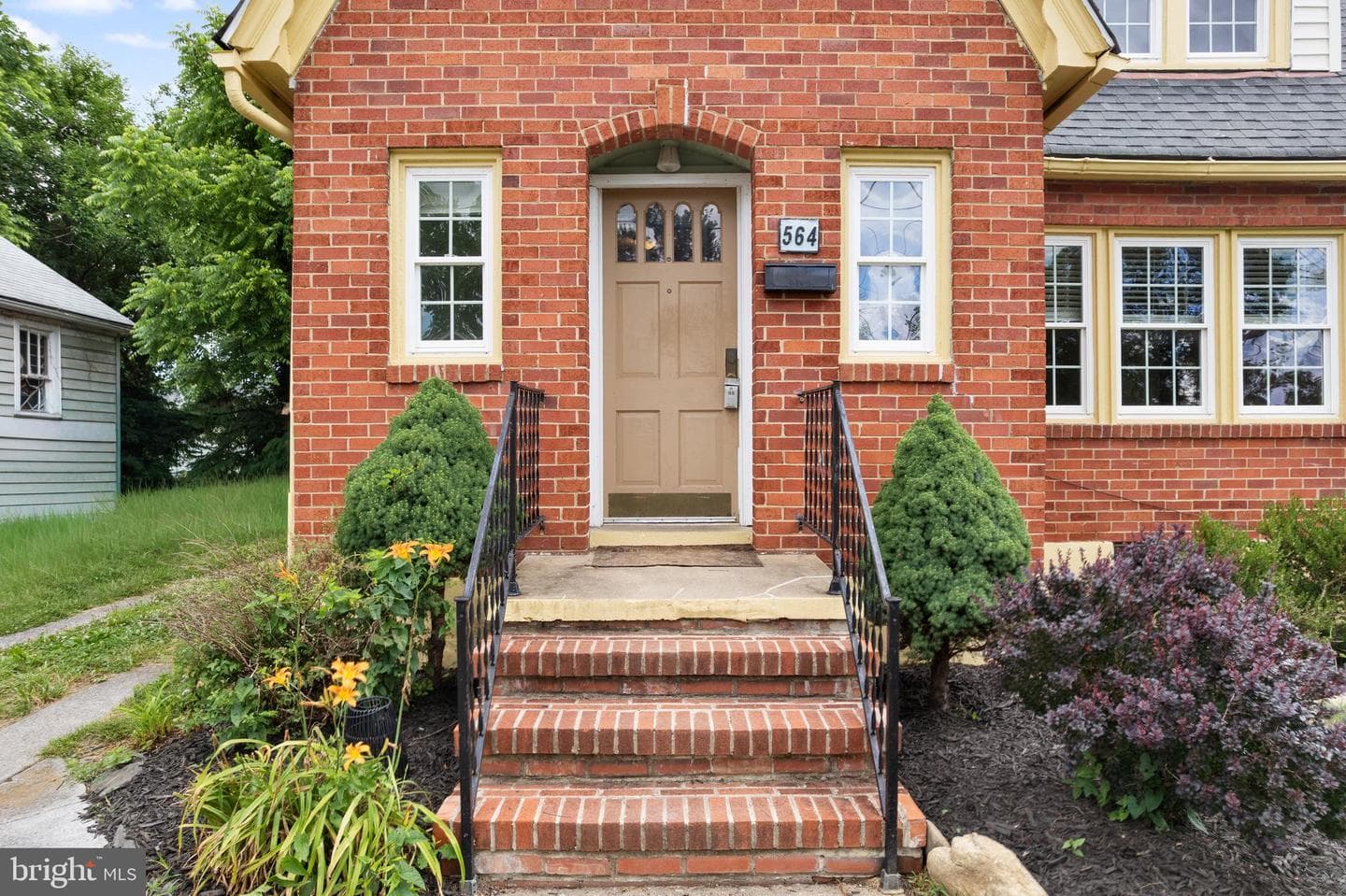 564 Orchard Street, Strasburg