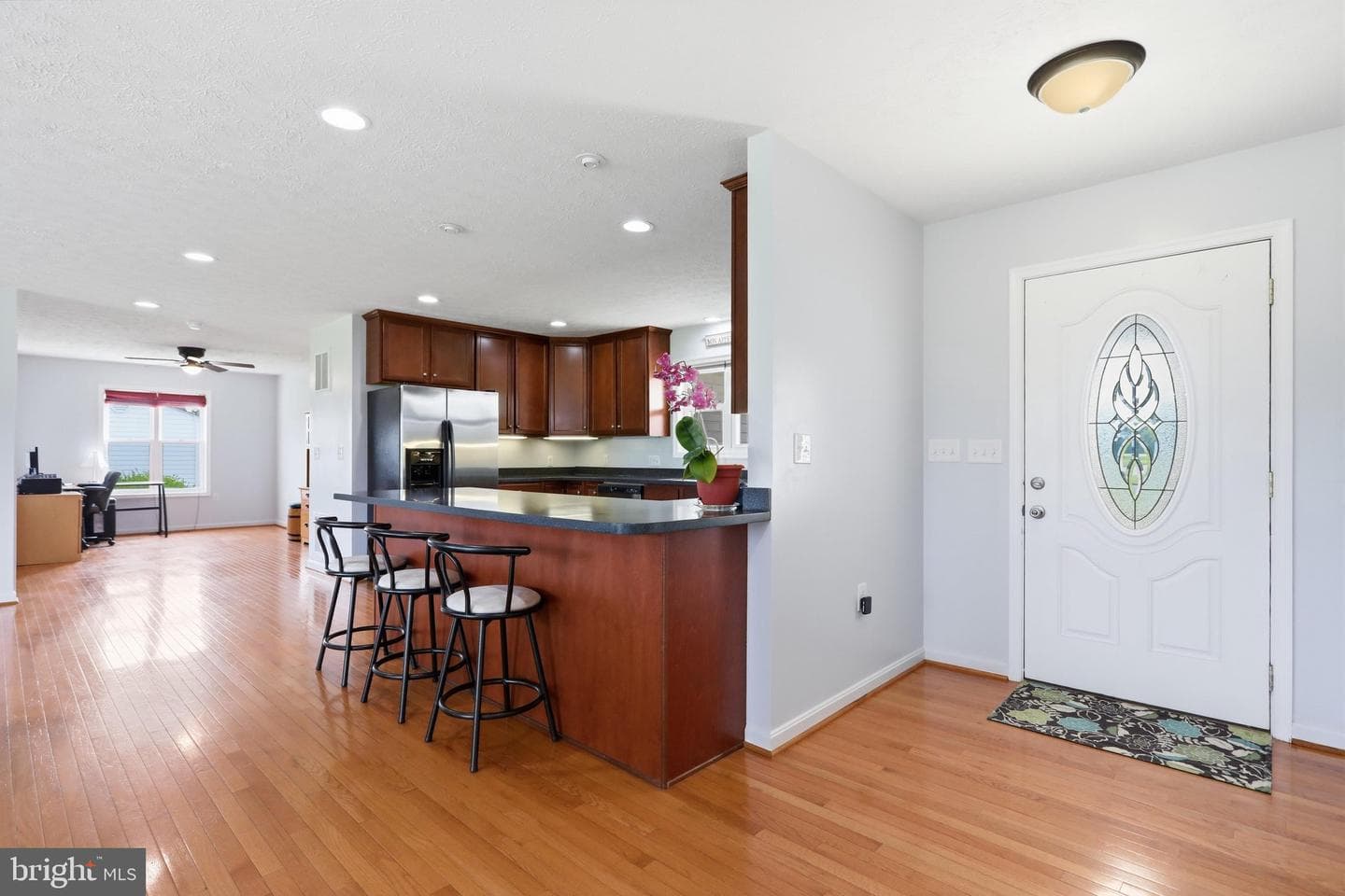 110 Summers Lane photo 17