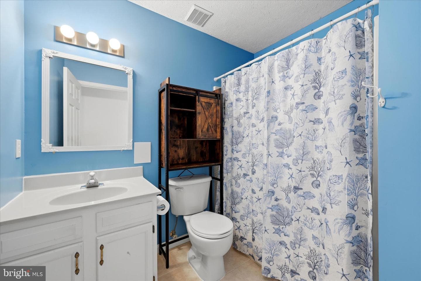 252 Wise Avenue photo 20