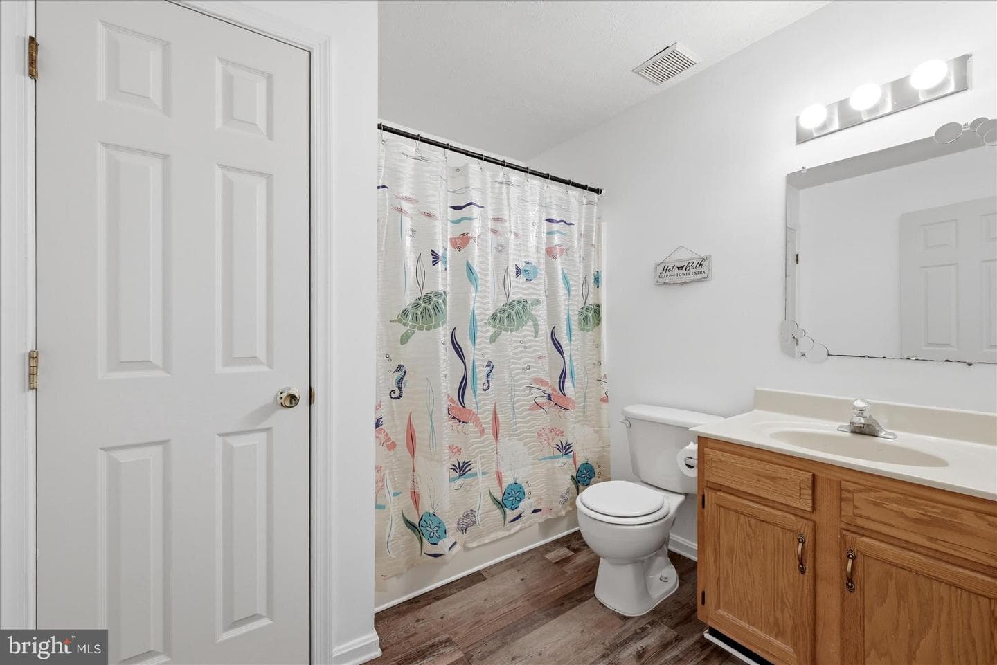 252 Wise Avenue photo 25
