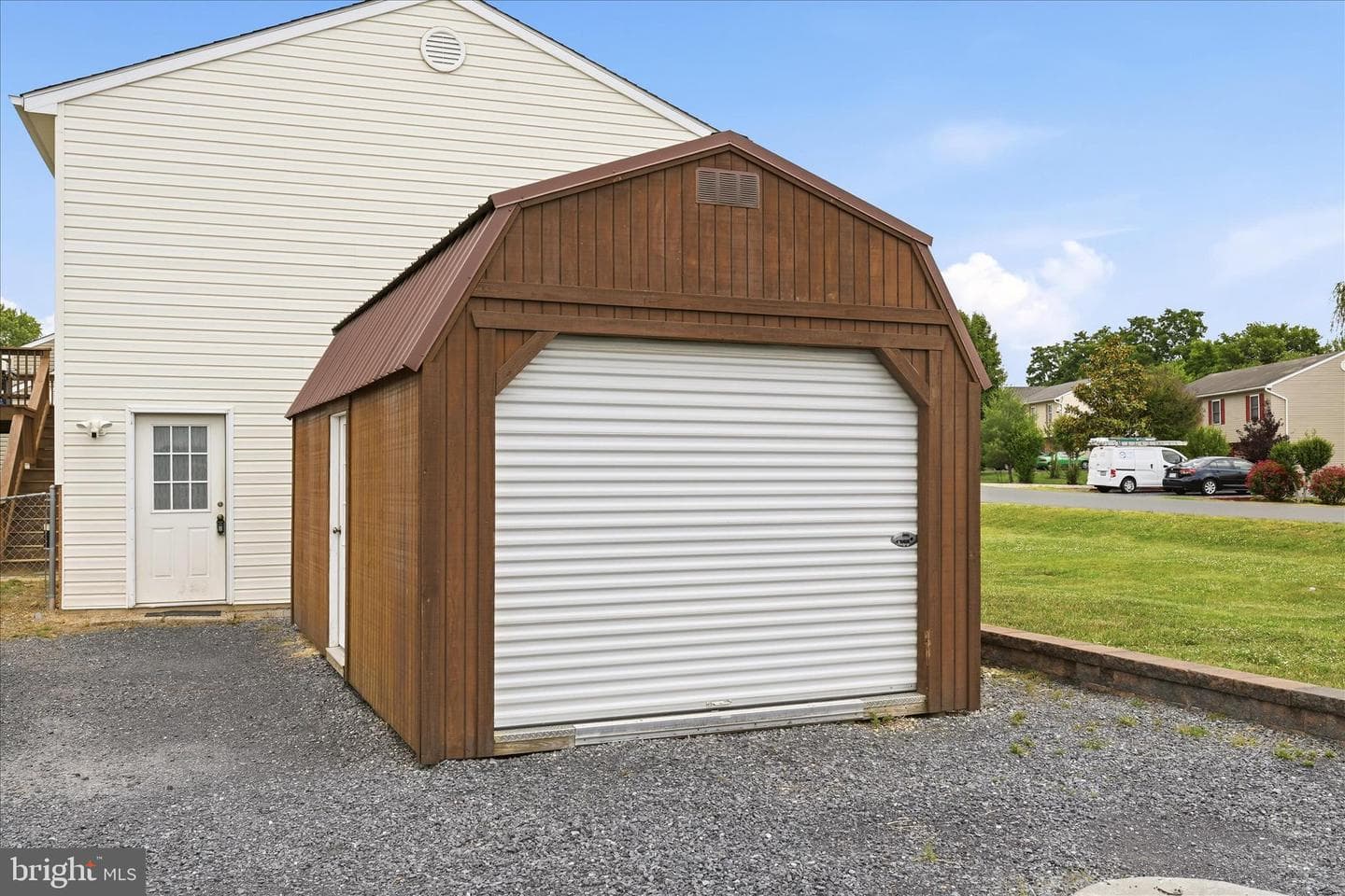 252 Wise Avenue photo 39