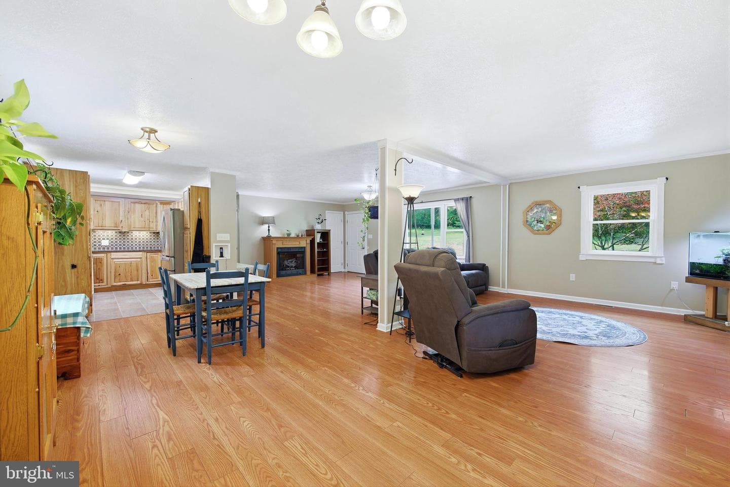 356 White Oak Lane photo 11