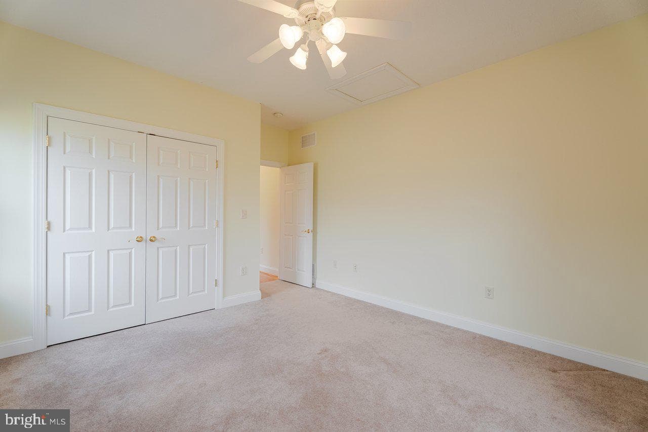 991 Clicks Lane photo 45